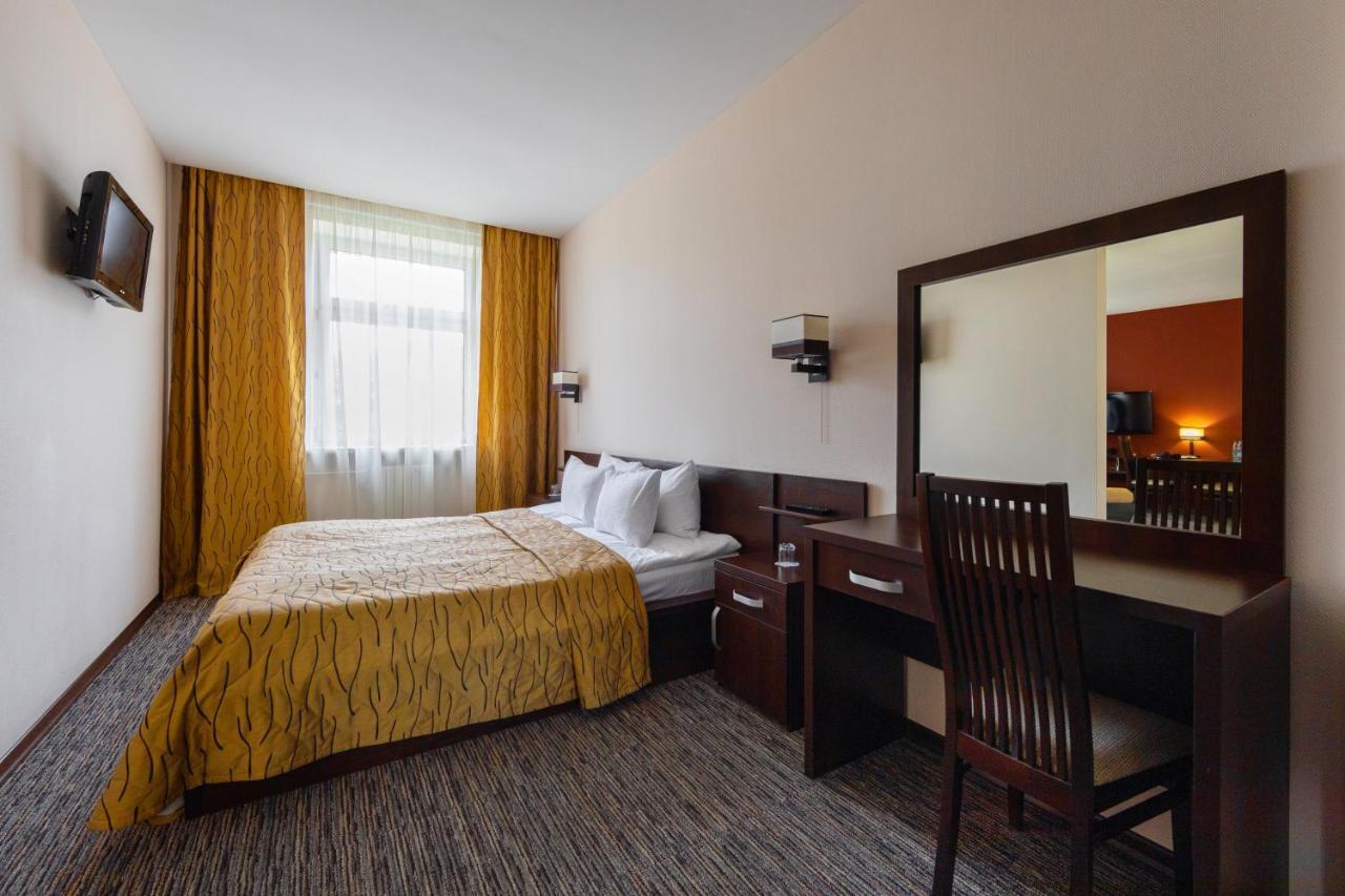 Neman Hotel Гродно Екстериор снимка
