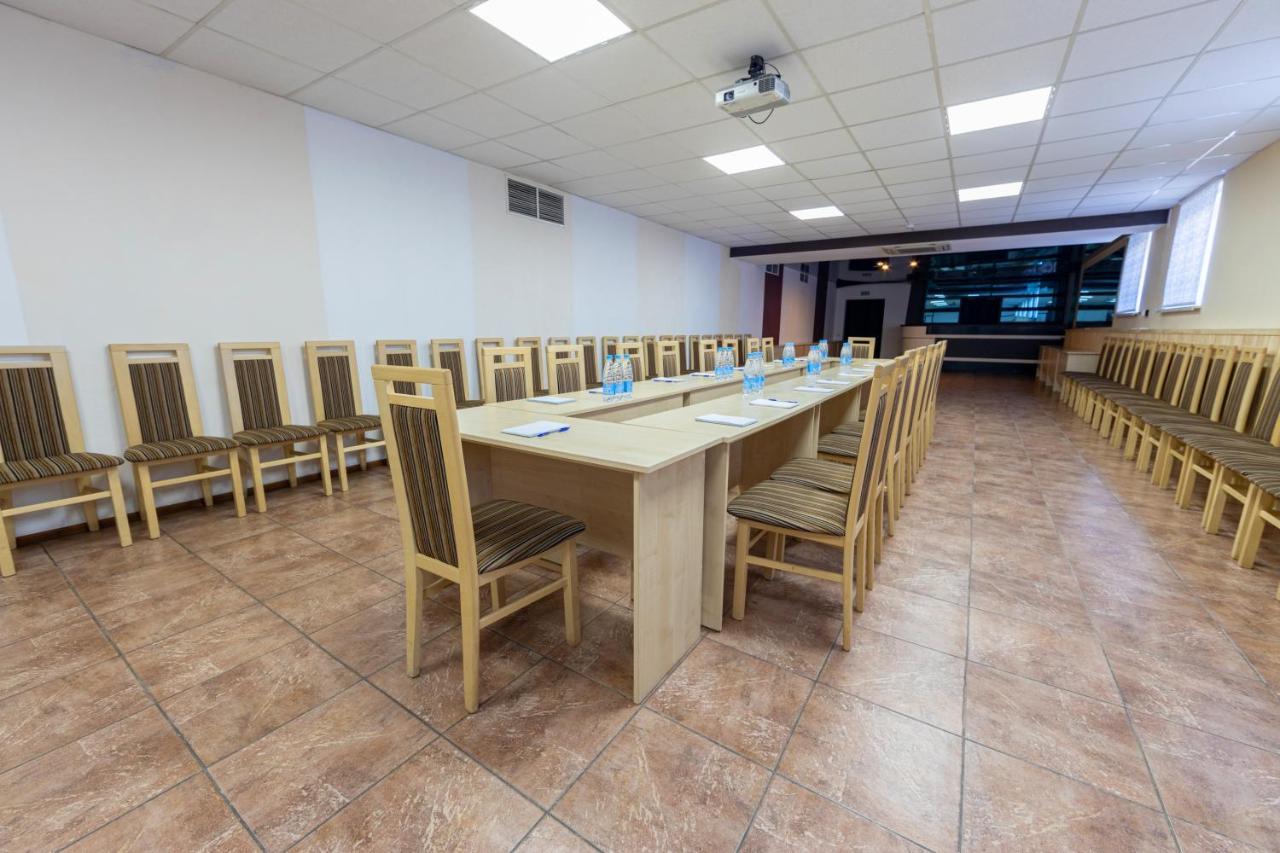Neman Hotel Гродно Екстериор снимка