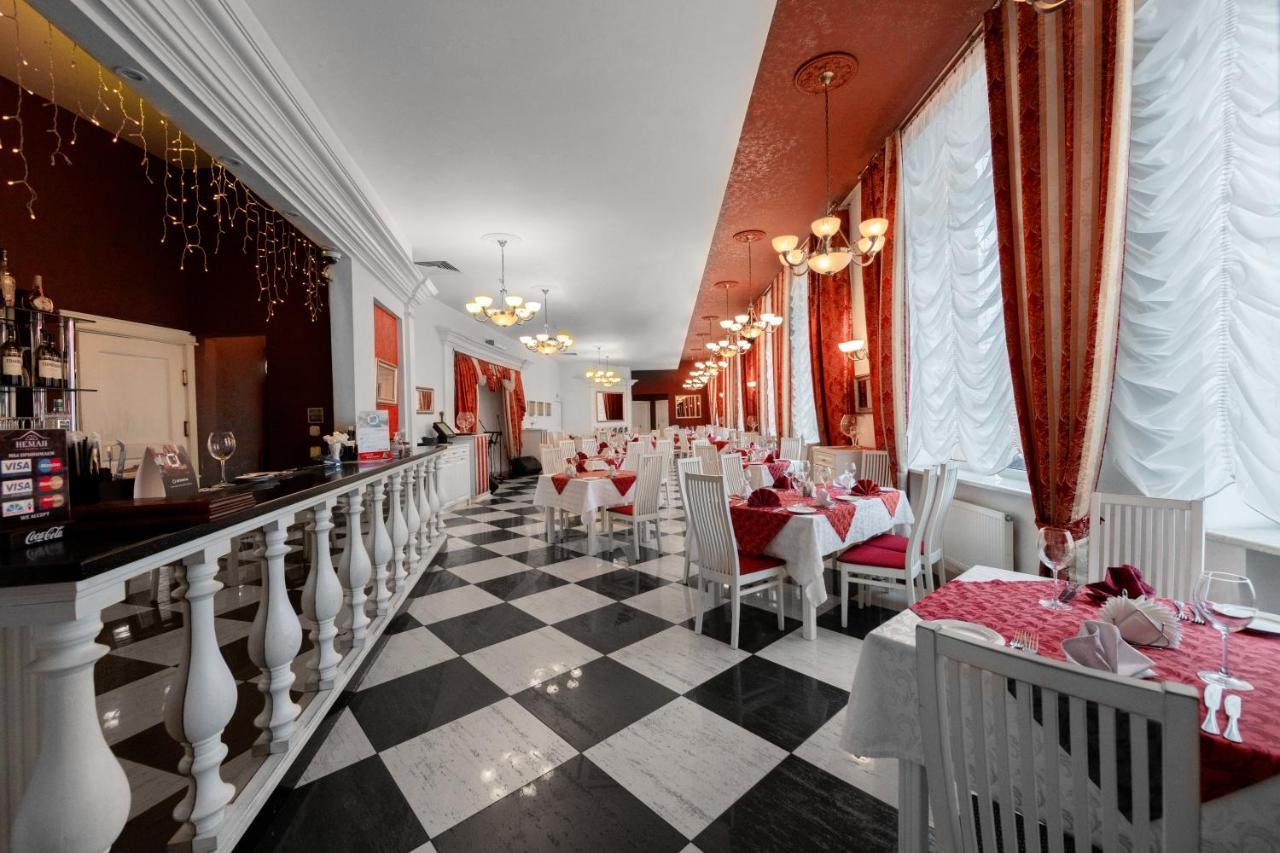 Neman Hotel Гродно Екстериор снимка