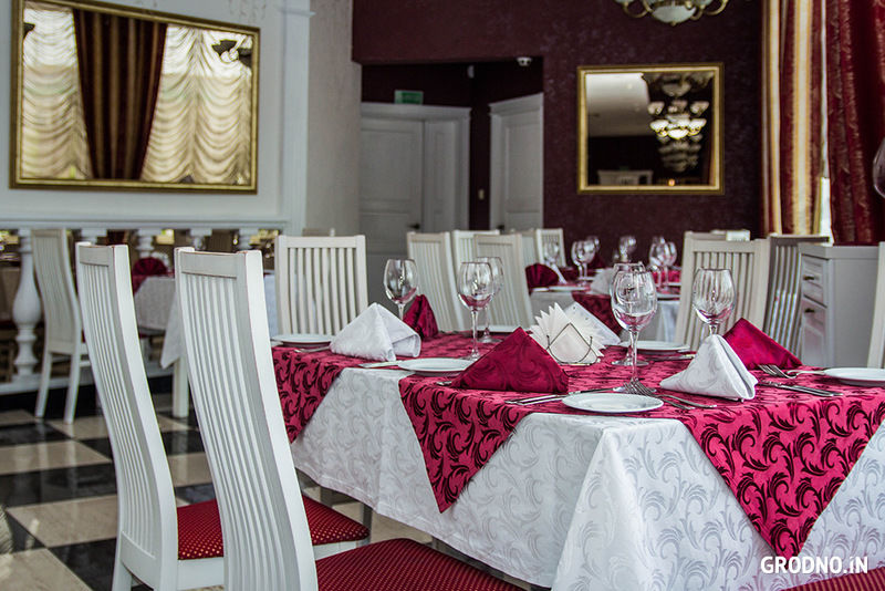 Neman Hotel Гродно Екстериор снимка
